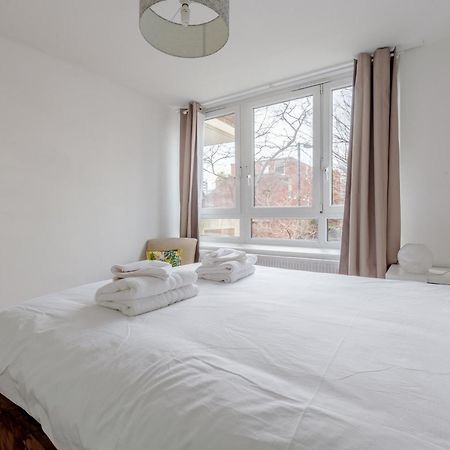 Cosy 1 Bedroom Flat Near Old Street 런던 외부 사진