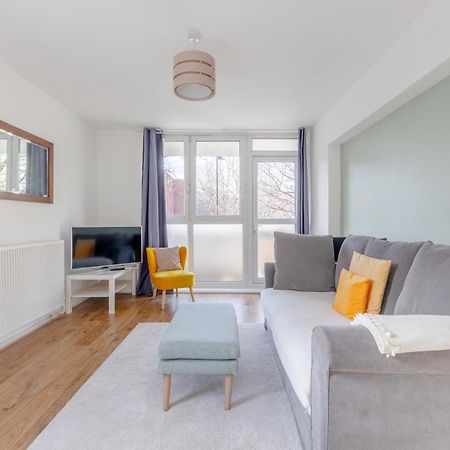Cosy 1 Bedroom Flat Near Old Street 런던 외부 사진