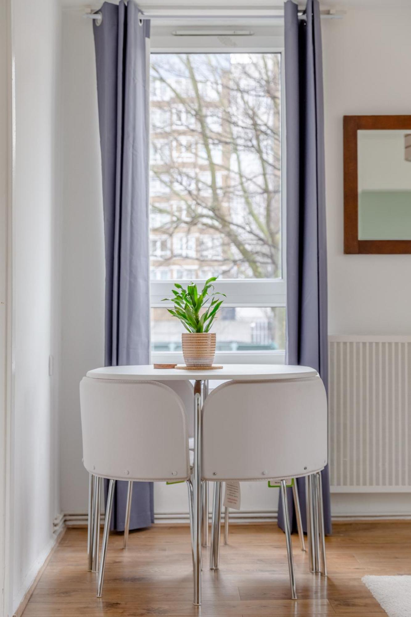 Cosy 1 Bedroom Flat Near Old Street 런던 외부 사진